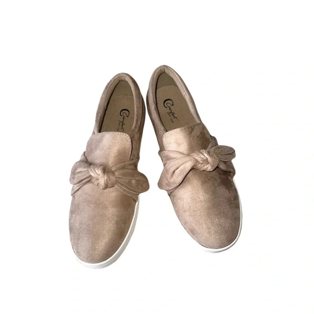 Comfort Atmosphere Taupe Pink Bow Suede Slip-on Sneakers 7.5 Women’s